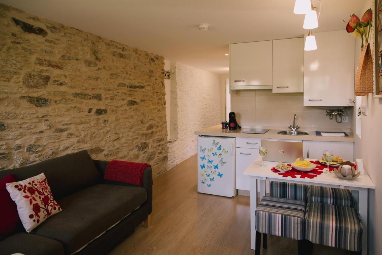 Roompedra Apartamentos Turisticos サンティアゴ・デ・コンポステーラ エクステリア 写真