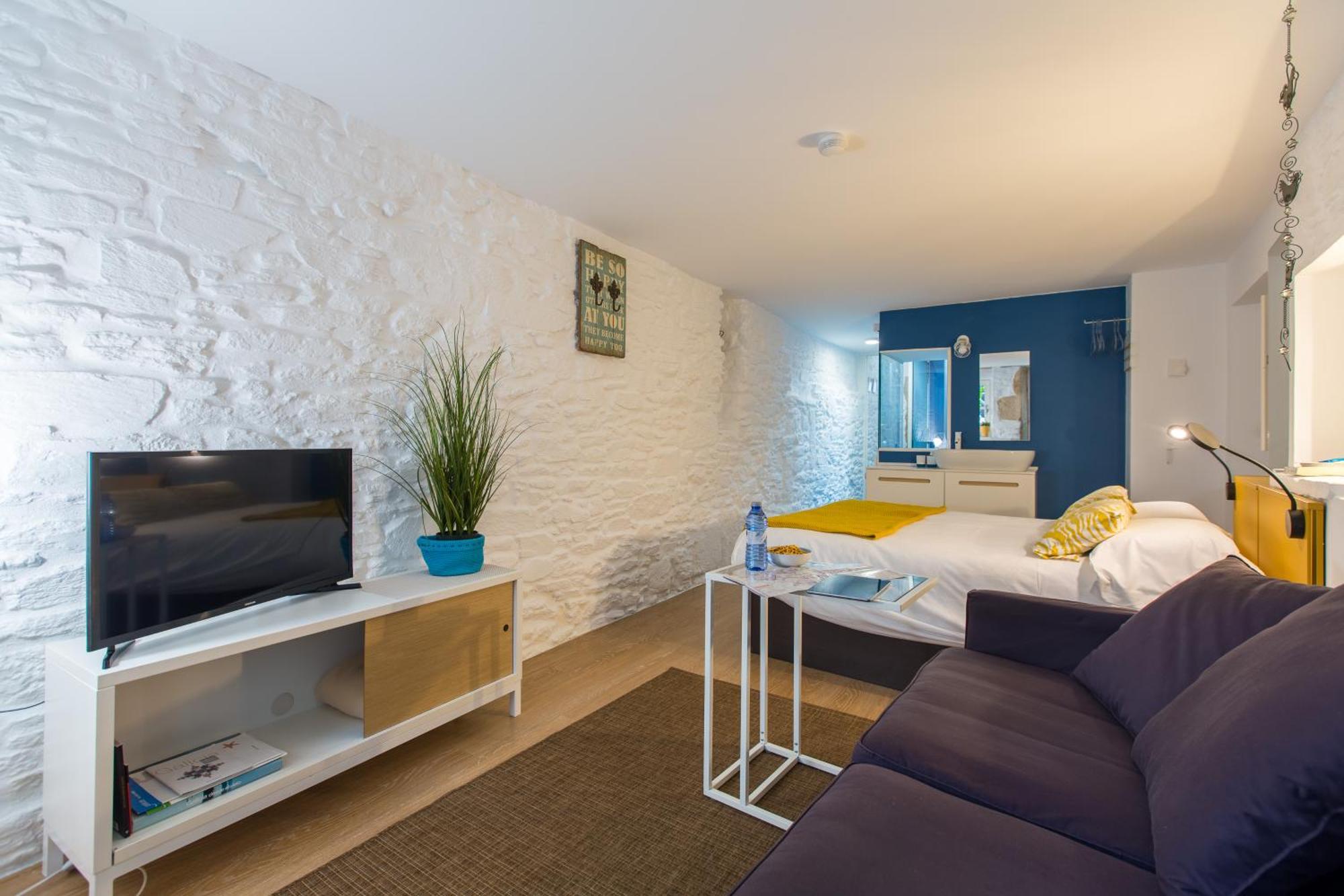 Roompedra Apartamentos Turisticos サンティアゴ・デ・コンポステーラ エクステリア 写真