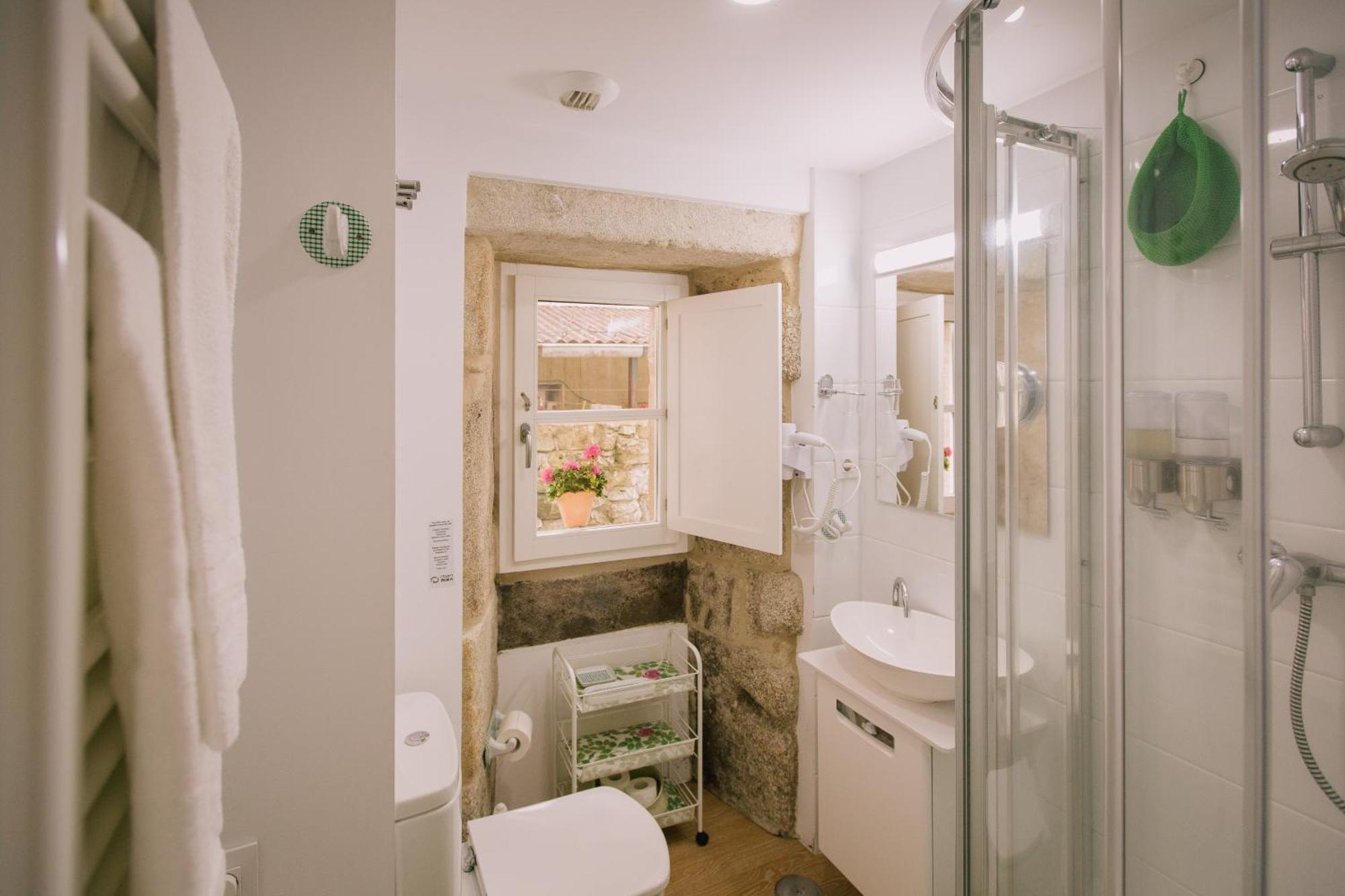 Roompedra Apartamentos Turisticos サンティアゴ・デ・コンポステーラ エクステリア 写真