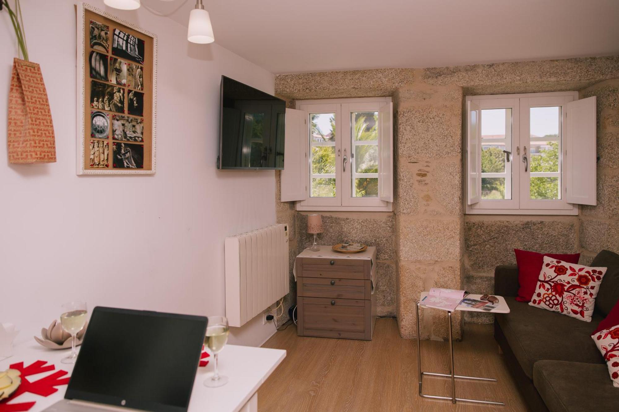 Roompedra Apartamentos Turisticos サンティアゴ・デ・コンポステーラ エクステリア 写真