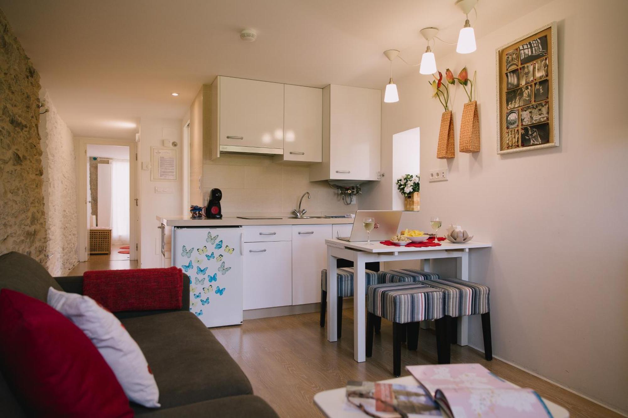 Roompedra Apartamentos Turisticos サンティアゴ・デ・コンポステーラ エクステリア 写真